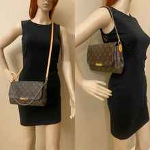 Load image into Gallery viewer, Louis Vuitton Favorite MM Monogram Chain Clutch Crossbody (DU0117)
