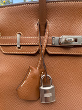 Load image into Gallery viewer, Hermès Birkin 25 Gold Epsom Palladium Hardware + Box + Dust Bag + CoA