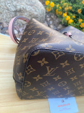 Load image into Gallery viewer, Louis Vuitton Neonoe Pink Monogram Shoulder Crossbody Bag (MI4127)