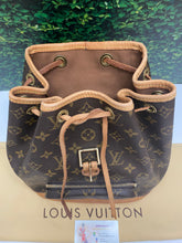 Load image into Gallery viewer, Louis Vuitton Monogram Backpack