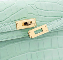 Load image into Gallery viewer, Hermes Kelly 25 Vert d’Eau Matte Alligator Gold HW