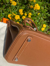 Load image into Gallery viewer, Hermès Birkin 25 Gold Epsom Palladium Hardware + Box + Dust Bag + CoA