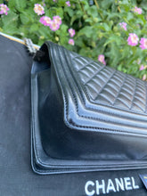 Load image into Gallery viewer, Chanel Medium Le Boy Caviar Shoulder Bag (old version)