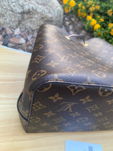 Load image into Gallery viewer, Louis Vuitton Neonoe Pink Monogram Shoulder Crossbody Bag (MI4127)