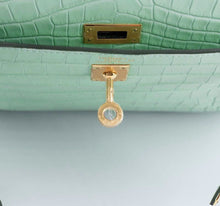 Load image into Gallery viewer, Hermes Kelly 25 Vert d’Eau Matte Alligator Gold HW