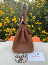 Load image into Gallery viewer, Hermès Birkin 25 Gold Epsom Palladium Hardware + Box + Dust Bag + CoA