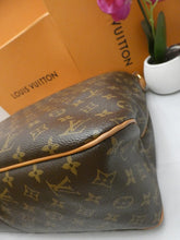 Load image into Gallery viewer, Louis Vuittion Delightful MM Monogram Shoulder Bag