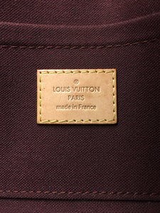 Louis Vuitton Favorite MM Monogram Crossbody Bag (DU2193)
