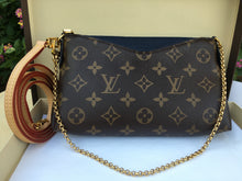 Load image into Gallery viewer, Louis Vuitton Pallas Navy Clutch Chain Crossbody