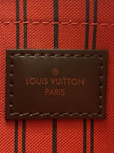Load image into Gallery viewer, Louis Vuitton Neverfull MM/GM Red Damier Ebene Wristlet (SD2178)