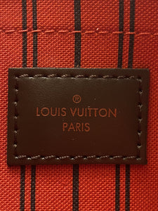 Louis Vuitton Neverfull MM/GM Red Damier Ebene Wristlet (SD2178)