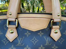 Load image into Gallery viewer, Louis Vuitton Retiro PM Monogram Bag (MB1144)