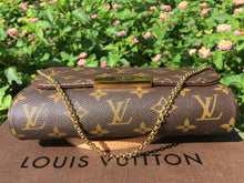 Load image into Gallery viewer, Louis Vuitton Favorite PM Monogram Crossbody Bag (DU0193)
