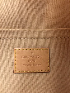 Louis Vuitton Favorite PM Damier Azur Crossbody (DU2144)