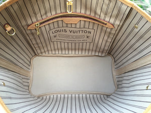 Louis Vuitton Neverfull MM Beige  Monogram Tote (CA0124)