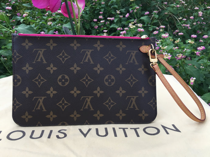 Louis Vuitton Neverfull MM/GM Pink Interior Wristlet