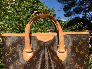 Louis Vuitton Palermo PM Shoulder Bag (TA5112)