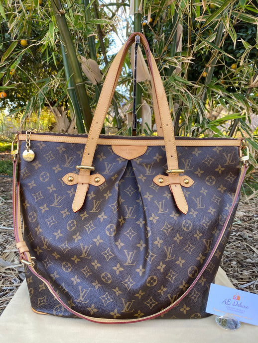 Louis Vuitton Palermo GM Monogram Hobo Bag (MI0110)