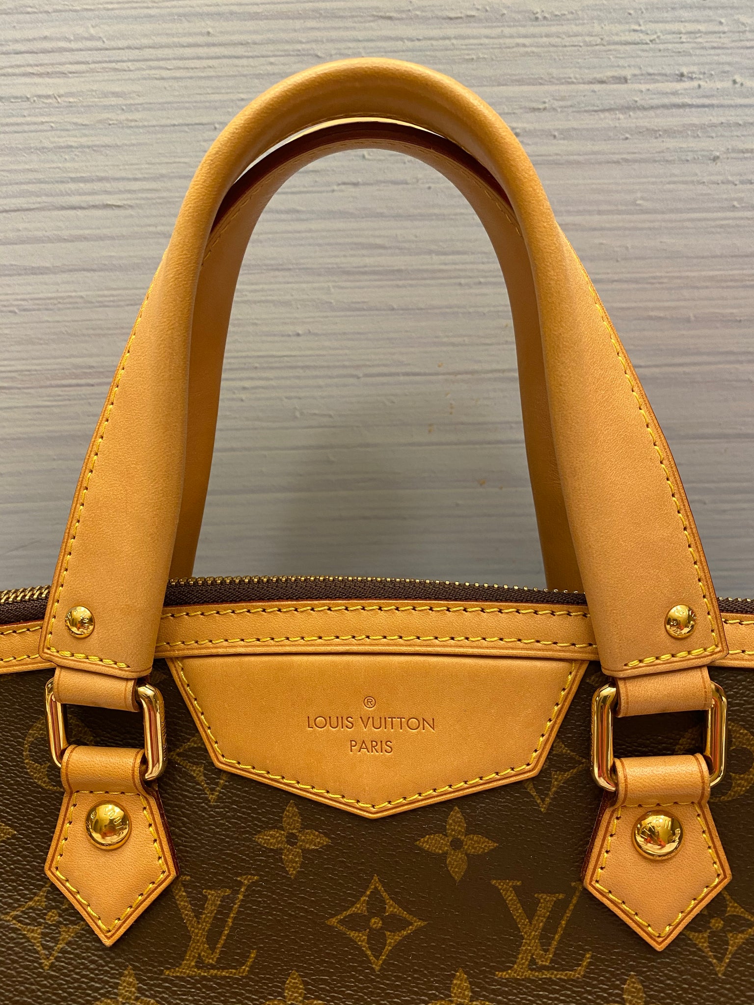 Louis Vuitton Retiro PM Monogram Bag (AR4133) – AE Deluxe LLC®