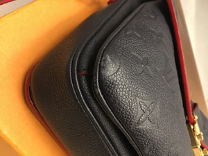 Louis Vuitton Empreinte Pochette Metis Marine Rouge/Navy Bag