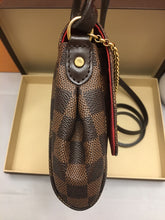 Load image into Gallery viewer, Louis Vuitton Favorite MM Damier Ebene Crossbody Bag (FL4104)