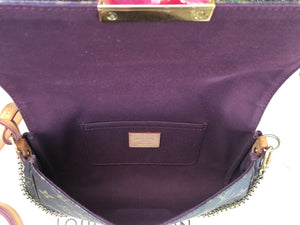 Louis Vuitton Favorite MM Monogram Bag (SA2193)