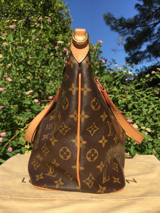 Louis Vuitton Palermo PM Shoulder Bag (TA5112)