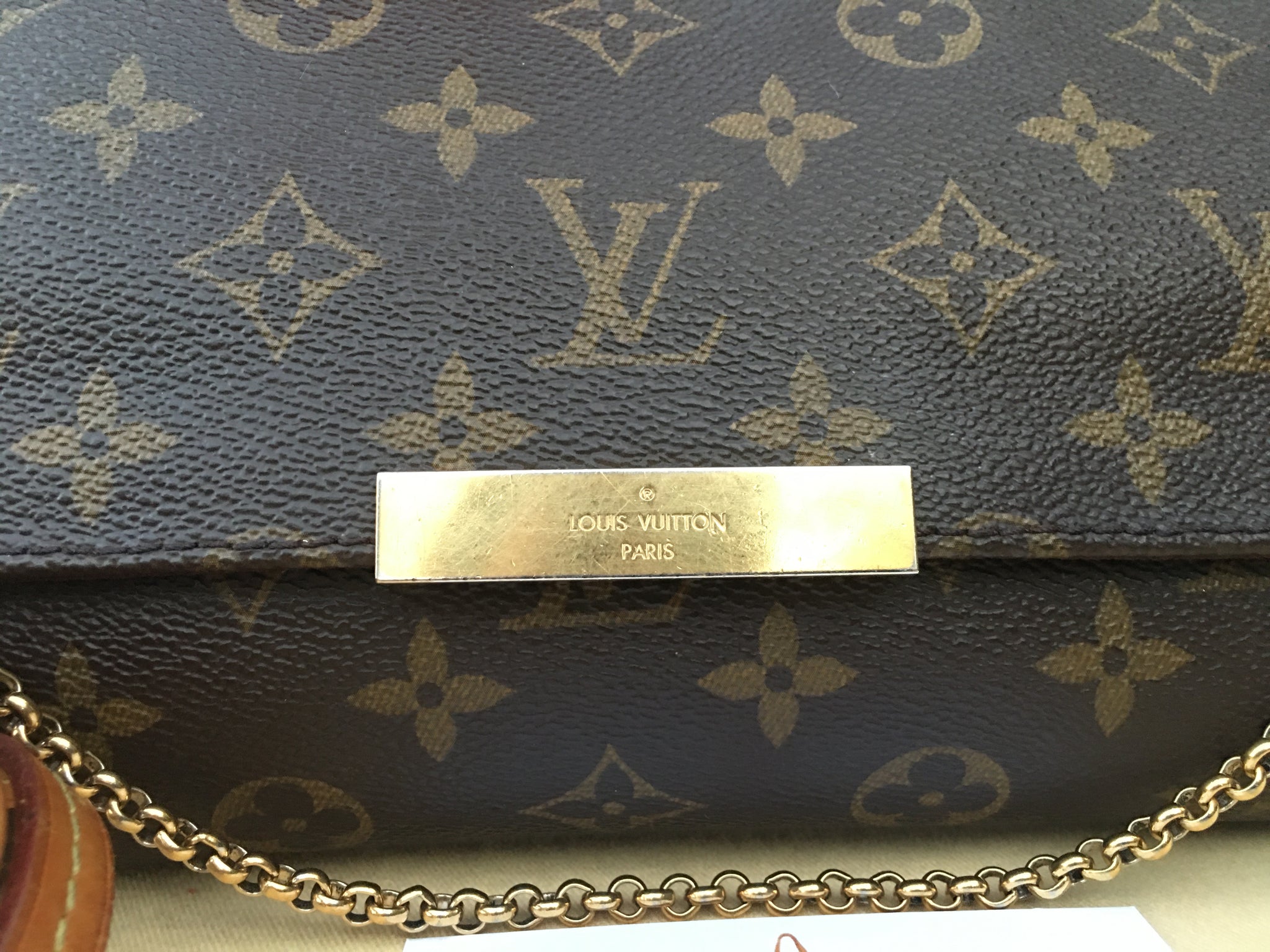 ❤️SOLD) Louis Vuitton Monogram Favorite MM is on the website for