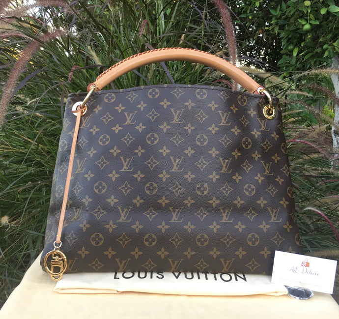 Louis Vuitton Artsy MM Monogram Hobo Shoulder Bag (CA1140)