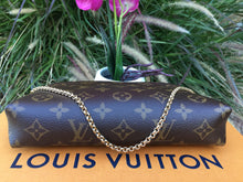 Load image into Gallery viewer, Louis Vuitton Pallas Noir/Black Clutch Chain Crossbody