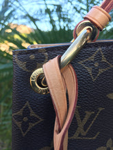 Load image into Gallery viewer, Louis Vuitton Graceful MM Monogram Bag (SD4177)
