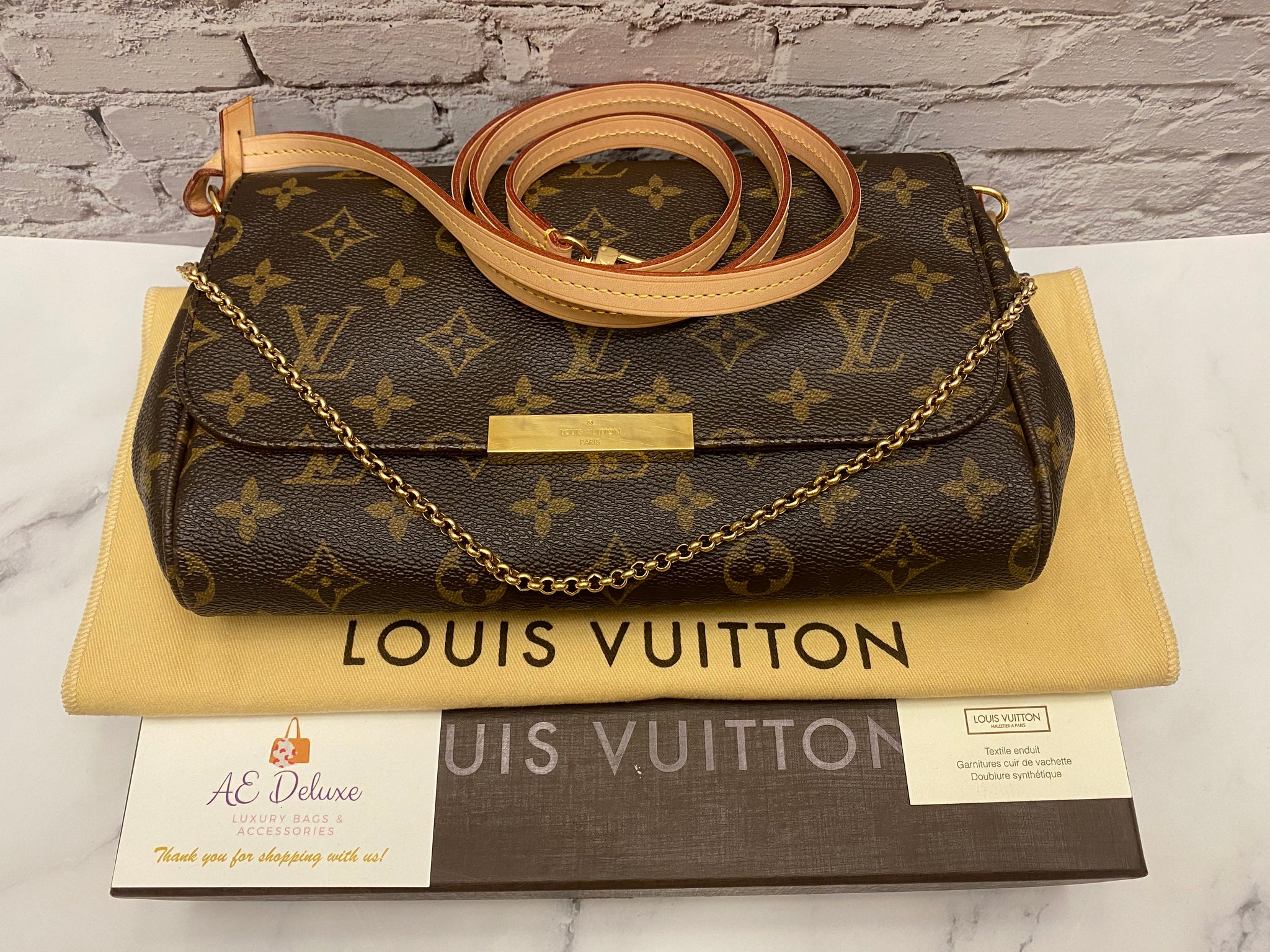 Louis Vuitton Favorite MM in Monogram Vachette - SOLD