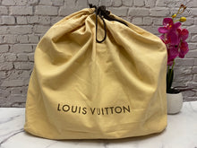 Load image into Gallery viewer, Louis Vuitton Estrela MM Monogram Bag (DR2102)