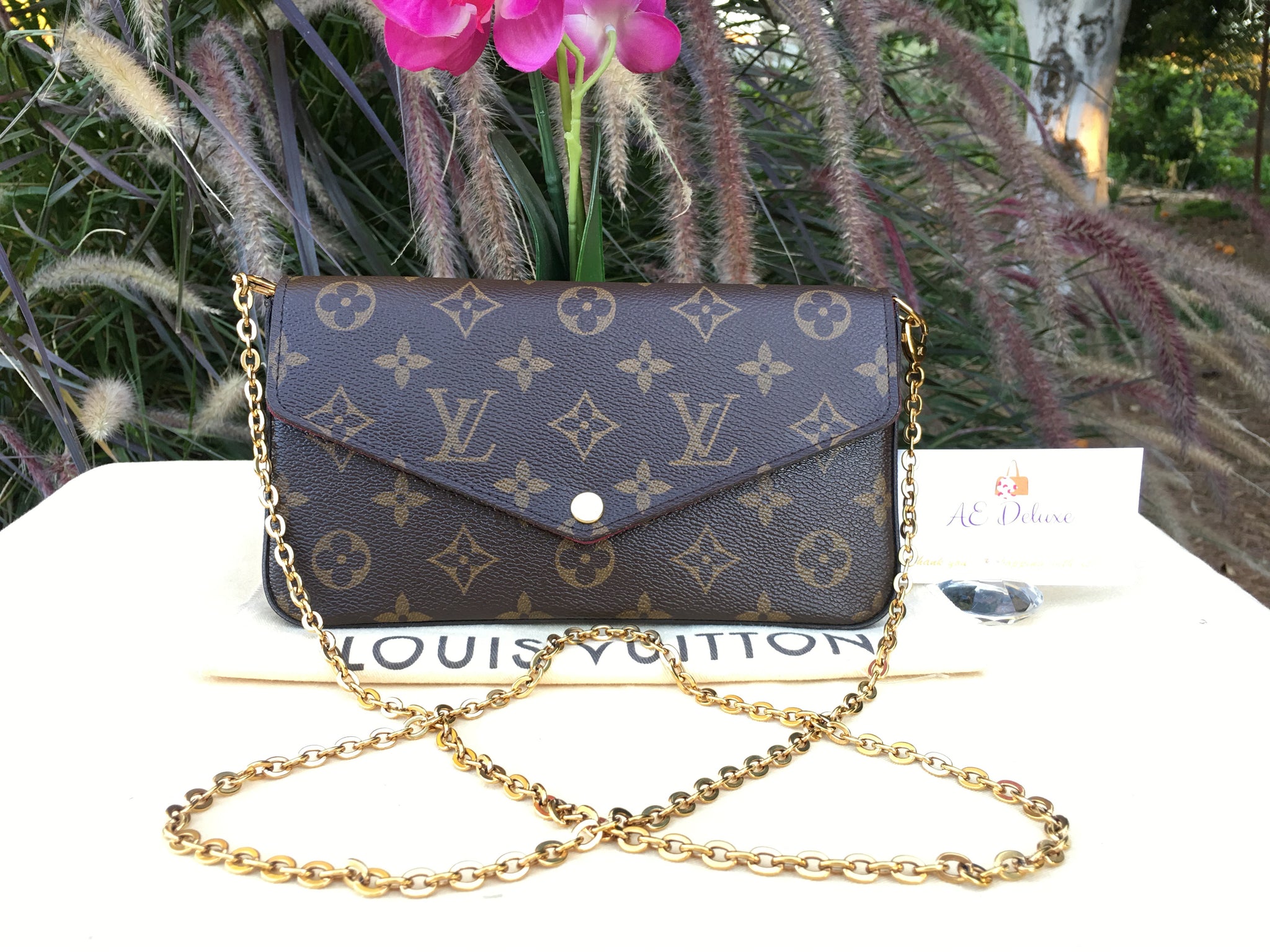 Louis Vuitton Felicie Pochette Monogram Crossbody Bag – AE Deluxe LLC®