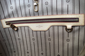 Louis Vuitton Delightful MM Monogram Shoulder Bag (FL0134)