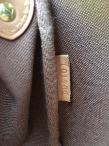 Louis Vuitton Eva Monogram Cutch Crossbody Bag (DU4101)