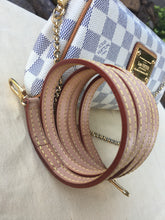 Load image into Gallery viewer, Louis Vuitton Eva Damier Azur Clutch Crossbody Bag (SN1131)