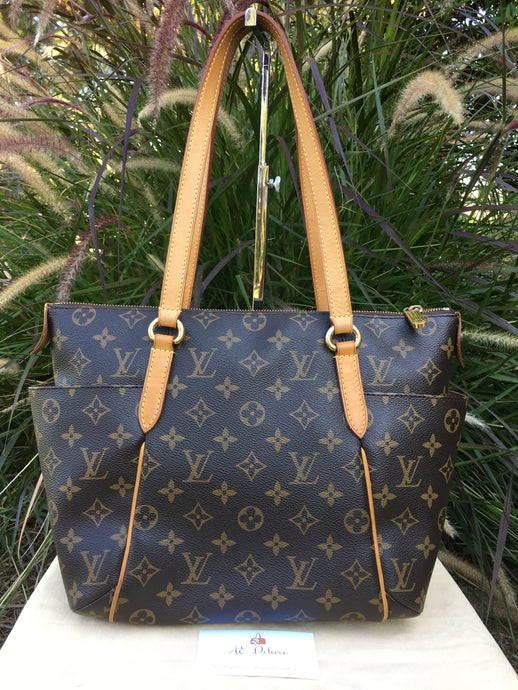Louis Vuitton Totally PM Monogram Shoulder Tote