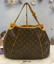 Load image into Gallery viewer, Louis Vuitton Galliera PM Monogram Shoulder Bag Tote Purse (MI2102)