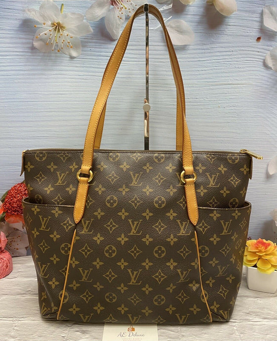 Louis Vuitton Totally MM Monogram Shoulder Bag Purse Tote Handbag (AR4140)