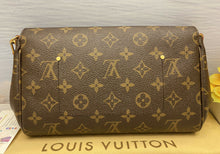 Load image into Gallery viewer, Louis Vuitton Favorite MM Monogram Chain Clutch Crossbody (SA2154)