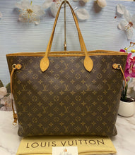 Load image into Gallery viewer, Louis Vuitton Neverfull GM Monogram Beige Tote (SD1170)