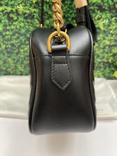 Load image into Gallery viewer, GUCCI GG Marmont Matelasse Small Black Calfskin Leather Crossbody Bag (2917)