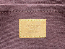 Load image into Gallery viewer, Louis Vuitton Favorite MM Monogram Chain Clutch Crossbody (DU0124)