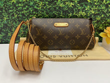 Load image into Gallery viewer, Louis Vuitton Eva Monogram Chain Clutch Purse Crossbody Bag(DU1099)