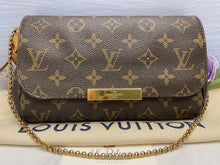 Load image into Gallery viewer, Favorite PM Monogram Chain Clutch (FL2115)