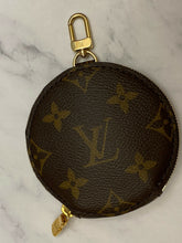 Load image into Gallery viewer, BRAND NEW Louis Vuitton Monogram Multi Pochette Accessories Coin Purse