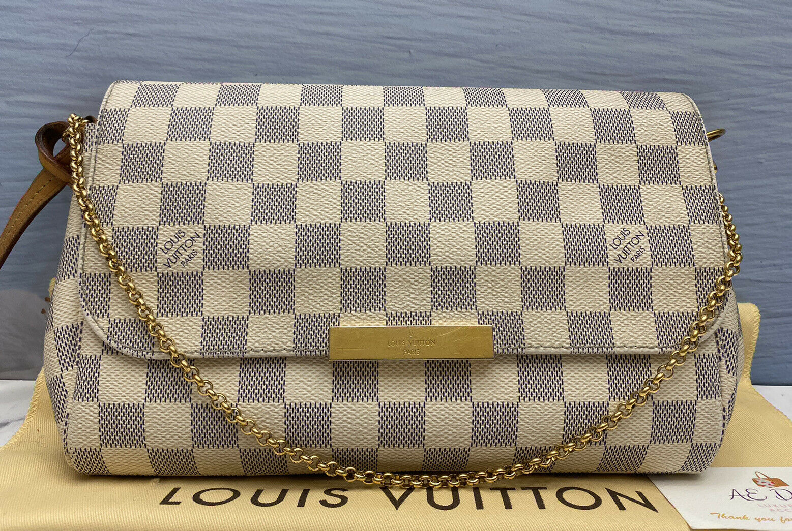 Louis Vuitton Favorite MM Damier Azur Clutch Crossbody (DU5105