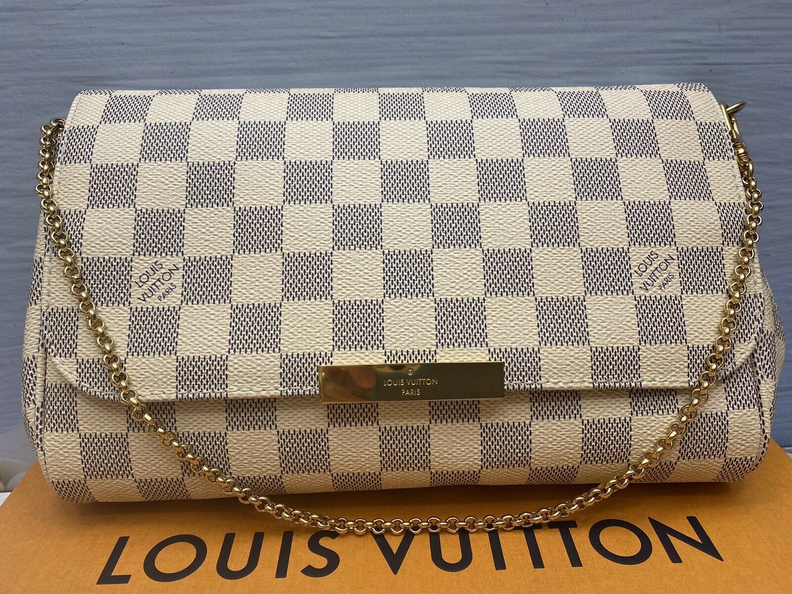 Louis Vuitton Favourite Bag Damier Azur Canvas – Luxe Collective