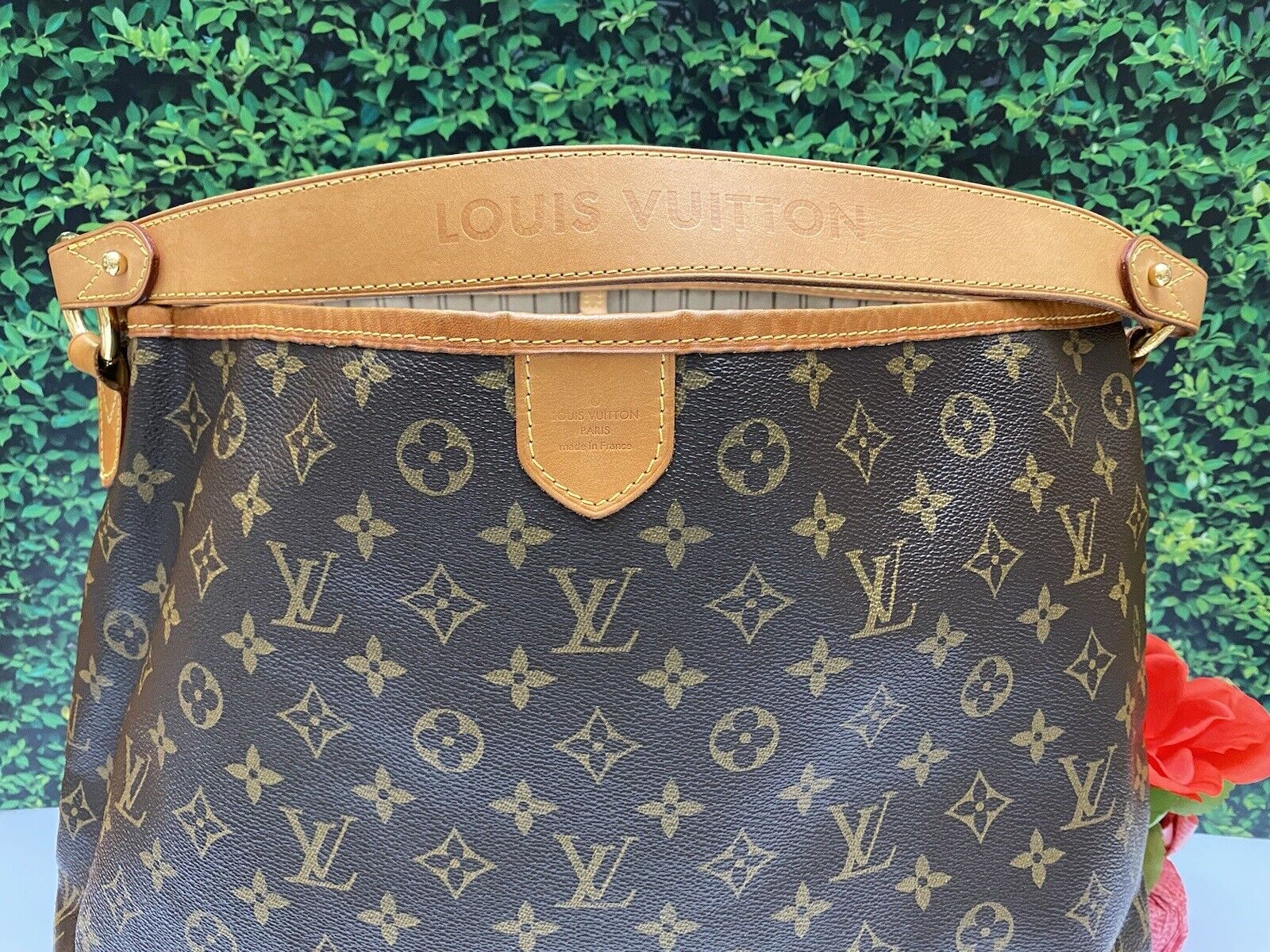 Louis Vuitton Delightful MM Monogram Shoulder Bag Purse with
